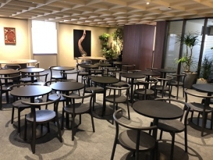 【年収450万円】給与計算&社保業務*退職金あり*7時間勤務≪年間休日126日≫