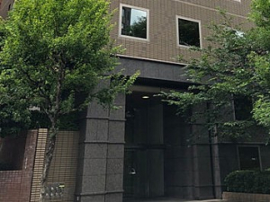 【週4日or週5日勤務が選べる】朝ゆっくり10時出社!残業なしで定時退社!経理!