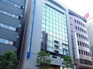 【ミドル活躍】経理事務*駅とほ1分*7時間30分勤務@新宿区≪高時給1900円≫