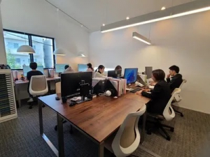 【年収450万円】経理*仕訳入力*年間休日132日【7.5時間勤務&残業少なめ】