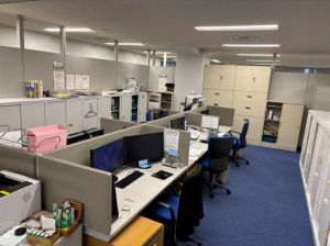 【時短勤務OK】給与計算&社保手続き*東京駅&大手町駅直結*残業なし≪年齢不問≫