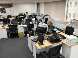 ≪派遣⇒正社員へ≫年収400万円~!勤務時間相談OK!残業なしで定時退社!経理